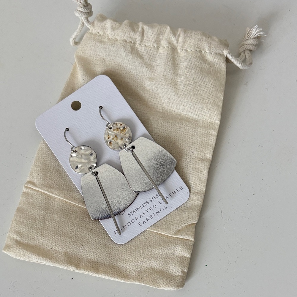 Artisan ||Together & Go||Handcrafted Earrings